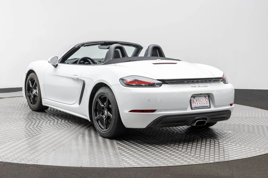 2017 Porsche 718 Boxster - Image 6 of 31