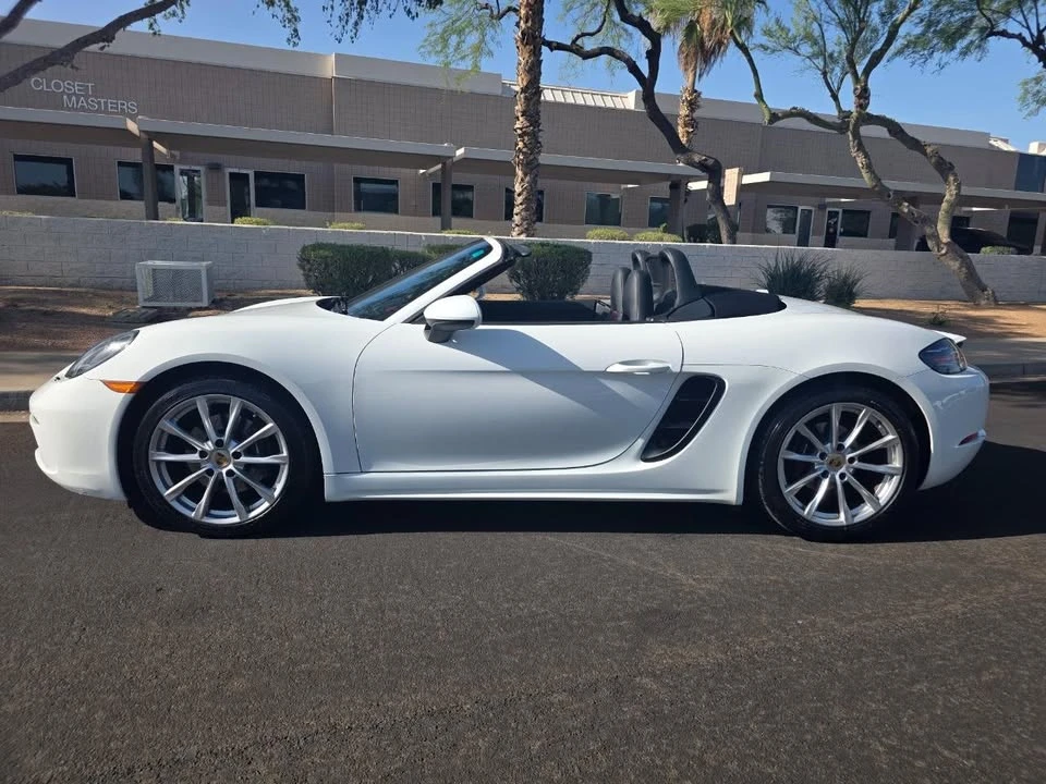 2017 Porsche 718 Boxster - Image 10 of 20