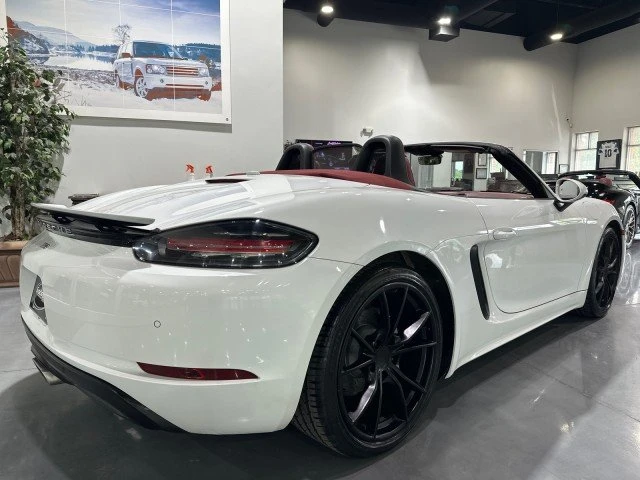 2017 Porsche 718 Boxster - Image 18 of 20