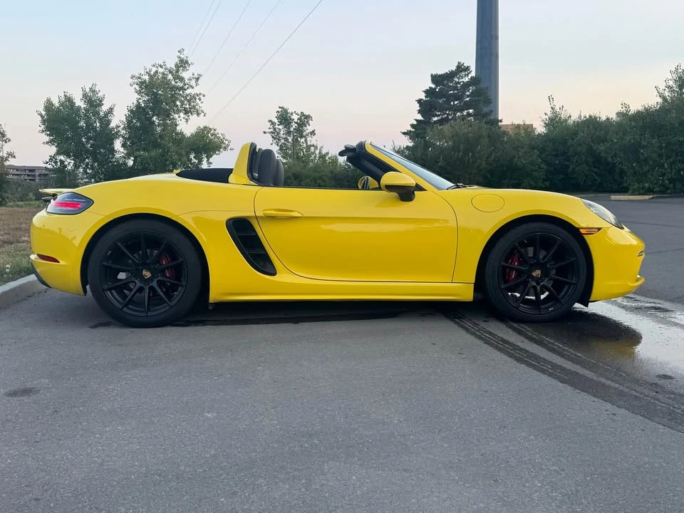 2017 Porsche 718 Boxster - Image 5 of 9