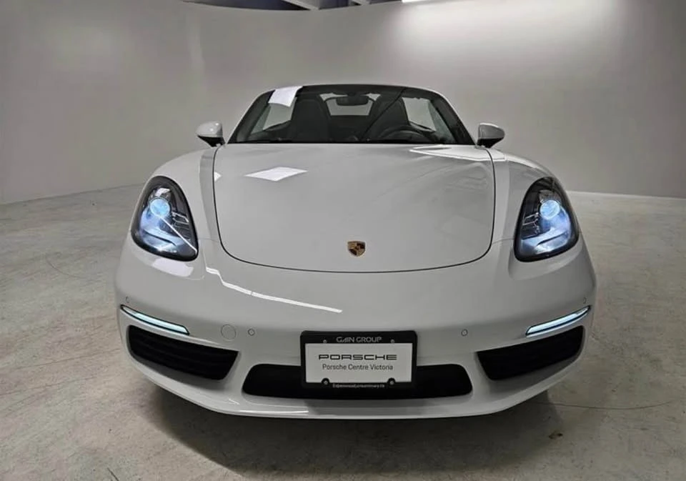 2017 Porsche 718 Boxster - Image 4 of 8