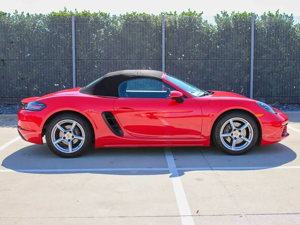 2017 Porsche 718 Boxster - Image 7 of 13