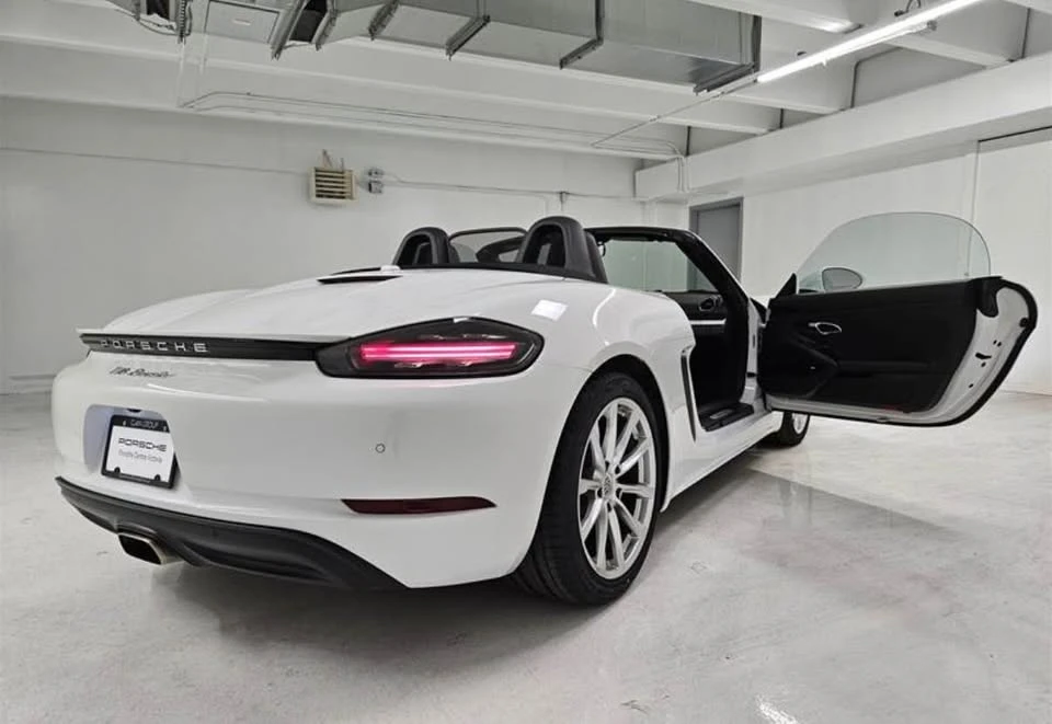 2017 Porsche 718 Boxster - Image 5 of 8