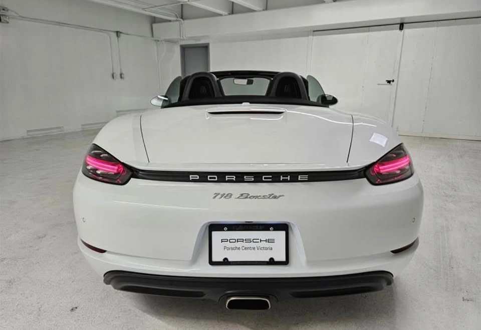 2017 Porsche 718 Boxster - Image 3 of 8