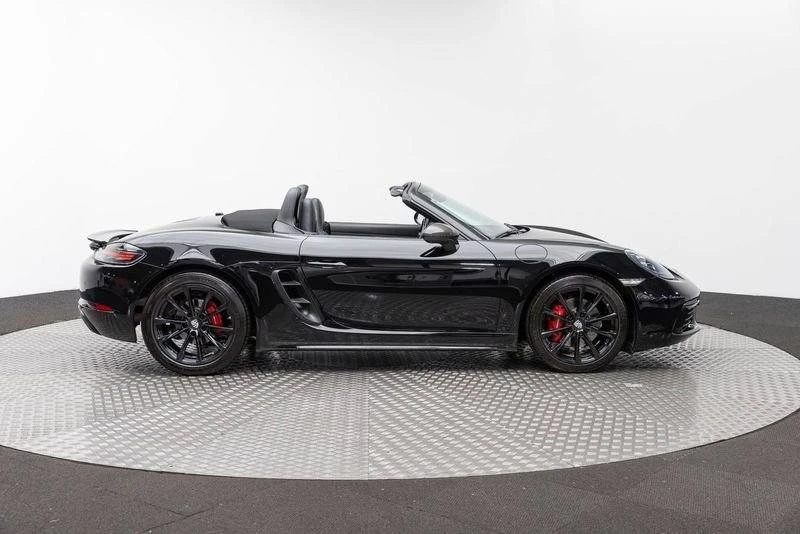 2017 Porsche 718 Boxster - Image 9 of 20