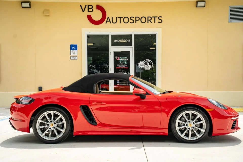 2017 Porsche 718 Boxster - Image 7 of 20