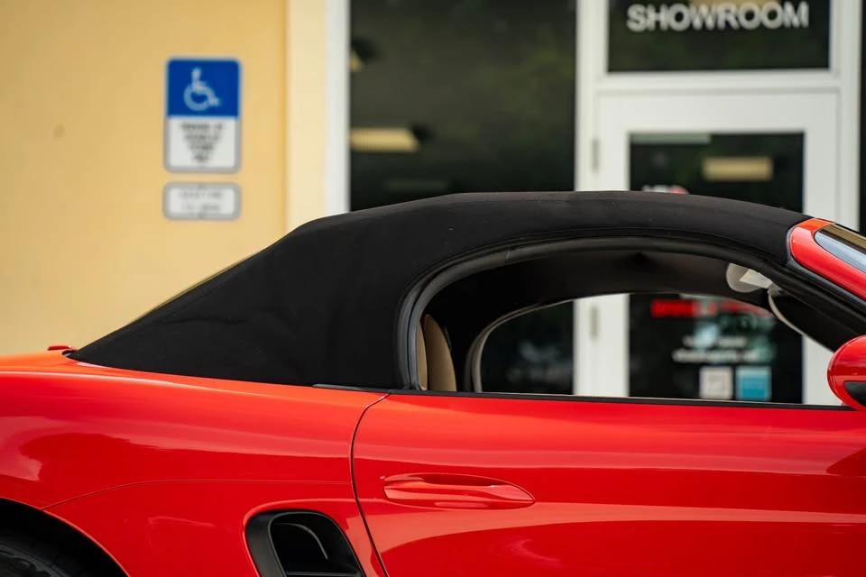 2017 Porsche 718 Boxster - Image 14 of 20