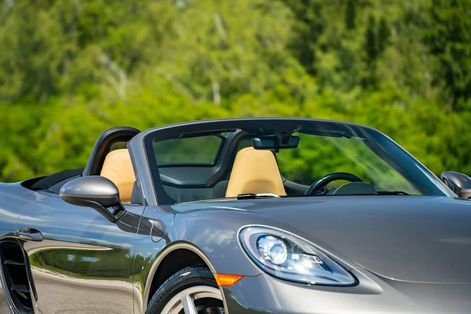 2017 Porsche 718 Boxster - Image 12 of 20