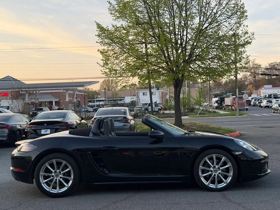 2017 Porsche 718 Boxster - Image 5 of 20