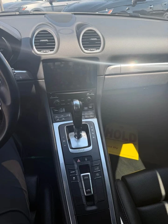 2017 Porsche 718 Boxster - Image 6 of 10