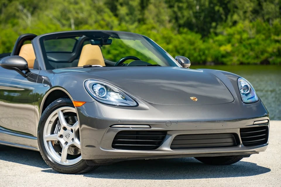 2017 Porsche 718 Boxster - Image 8 of 20