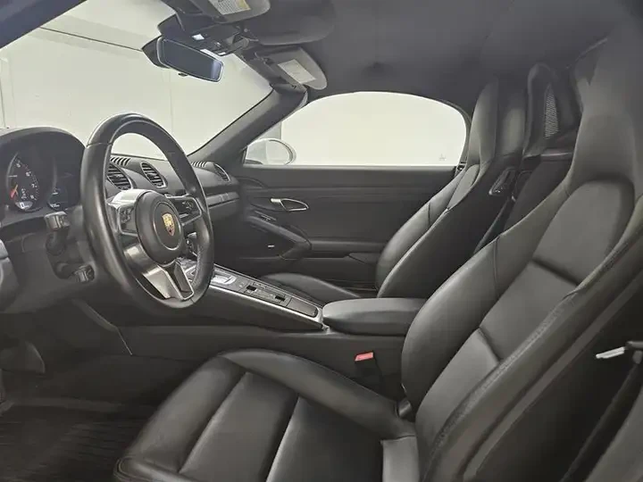 2017 Porsche 718 Boxster - Image 15 of 15