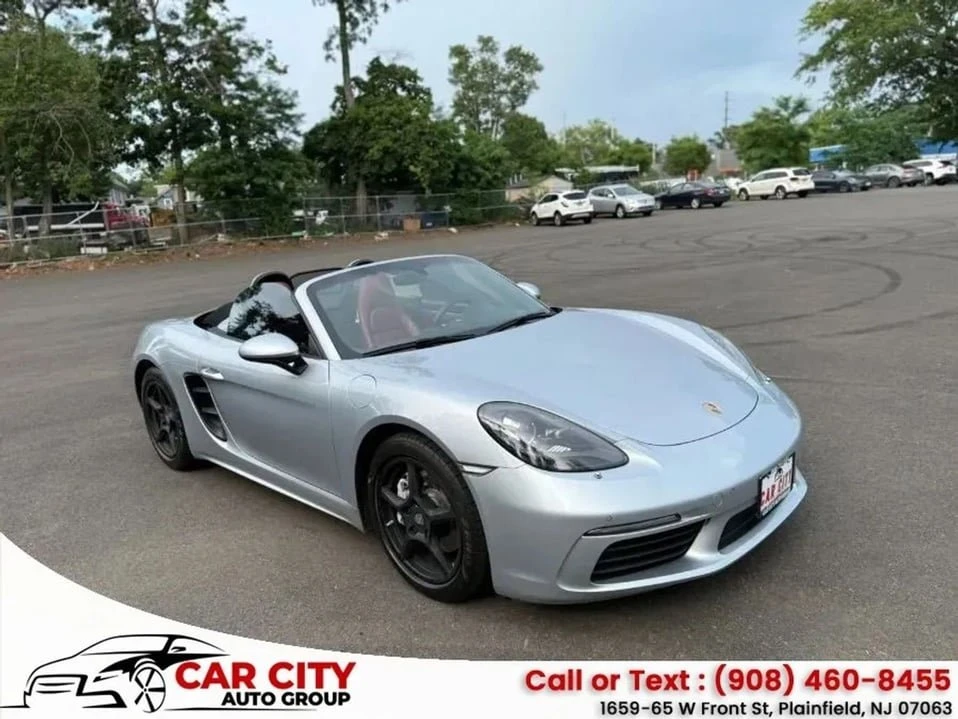 2017 Porsche 718 Boxster - Image 11 of 20