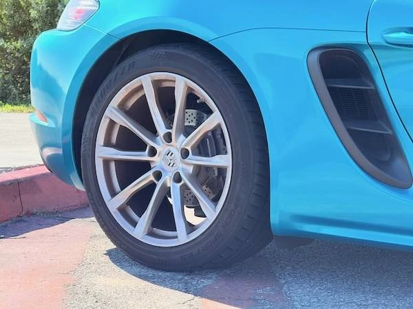 2017 Porsche 718 Boxster - Image 7 of 11