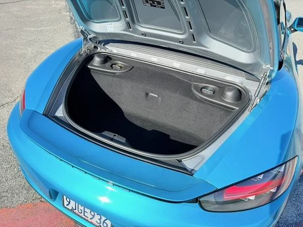 2017 Porsche 718 Boxster - Image 10 of 11