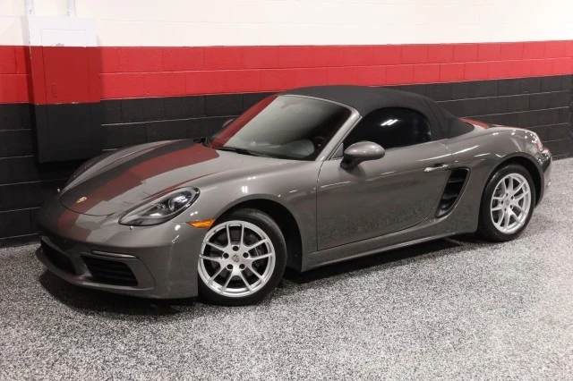 2017 Porsche 718 Boxster - Image 17 of 24