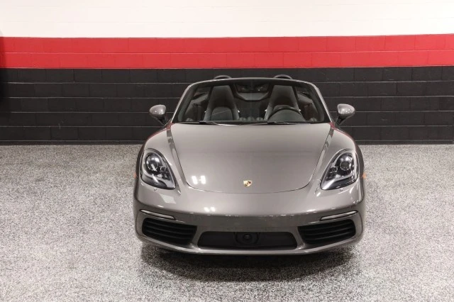 2017 Porsche 718 Boxster - Image 12 of 24