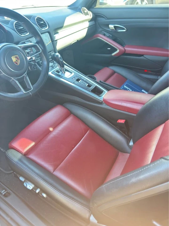 2017 Porsche 718 Boxster - Image 4 of 4