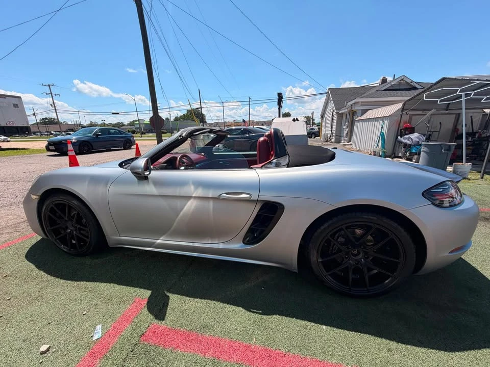 2017 Porsche 718 Boxster - Image 11 of 14