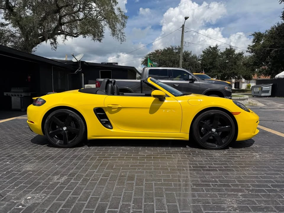 2017 Porsche 718 Boxster - Image 8 of 20