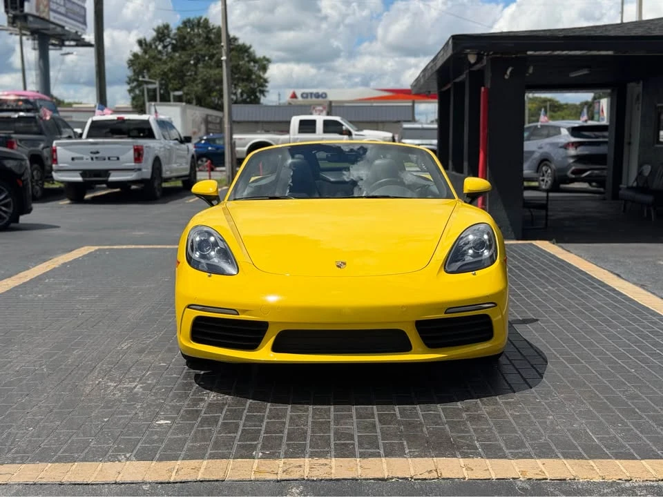 2017 Porsche 718 Boxster - Image 2 of 20