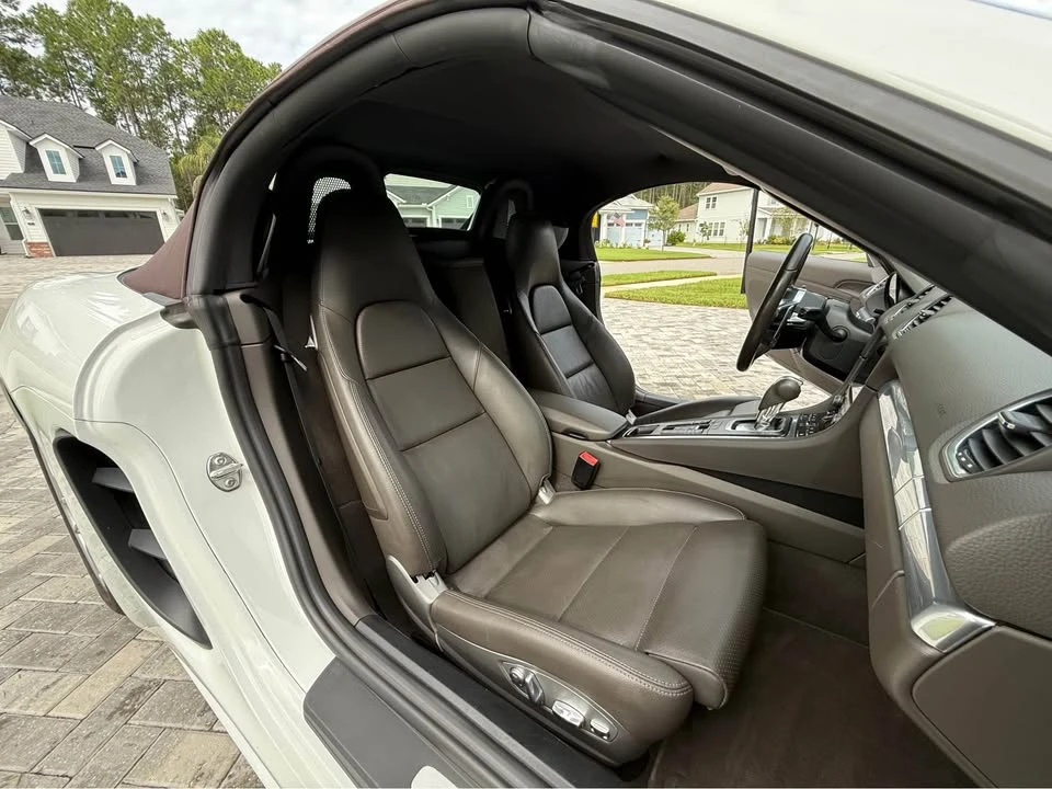 2017 Porsche 718 Boxster - Image 8 of 12