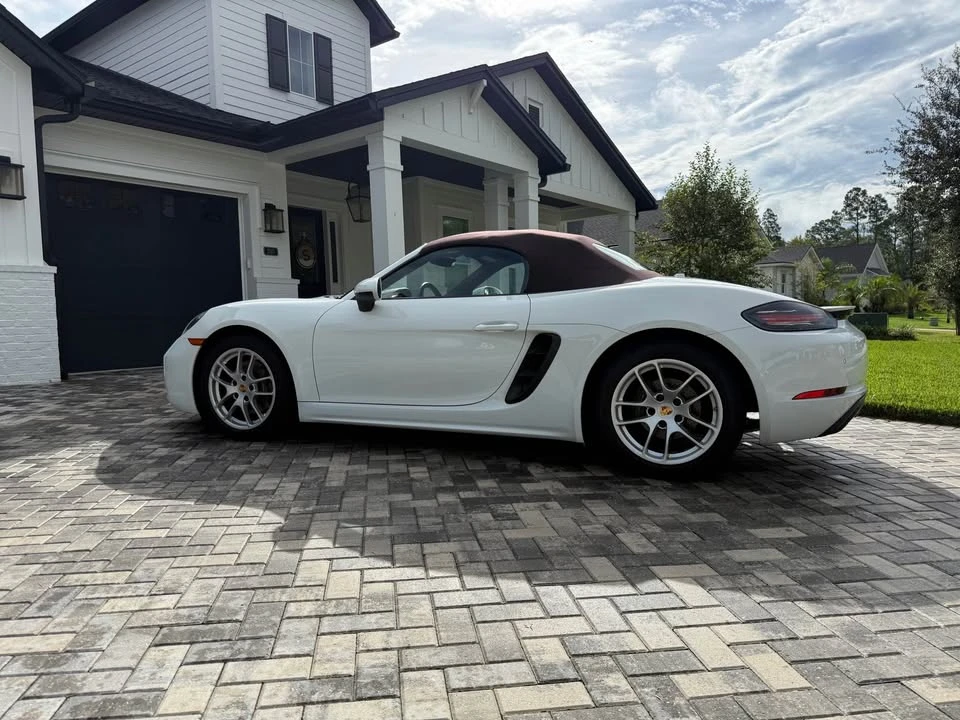 2017 Porsche 718 Boxster - Image 2 of 12