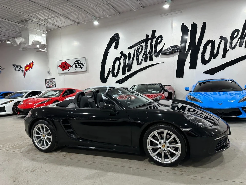 2017 Porsche 718 Boxster - Image 11 of 21