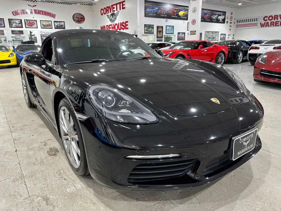 2017 Porsche 718 Boxster - Image 5 of 11
