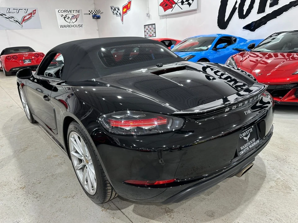 2017 Porsche 718 Boxster - Image 4 of 11
