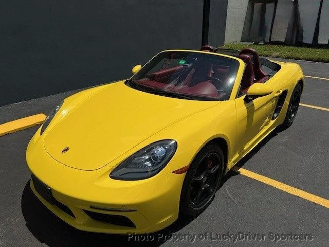 2017 Porsche 718 Boxster - Image 8 of 11
