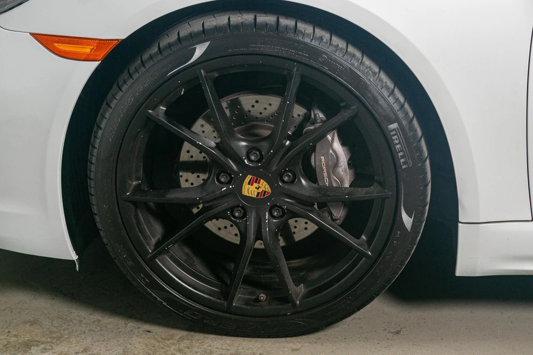 2017 Porsche 718 Boxster - Image 19 of 31