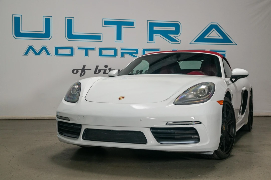2017 Porsche 718 Boxster - Image 7 of 31