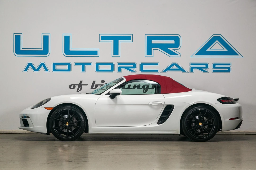 2017 Porsche 718 Boxster - Image 3 of 31