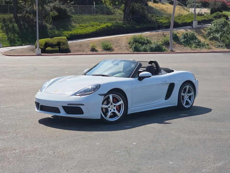 2017 Porsche 718 Boxster S - Image 7 of 13
