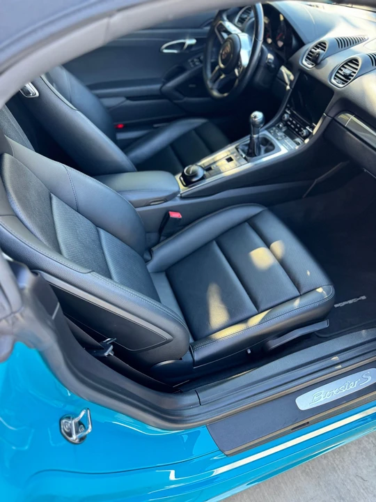 2017 Porsche 718 Boxster S - Image 3 of 7