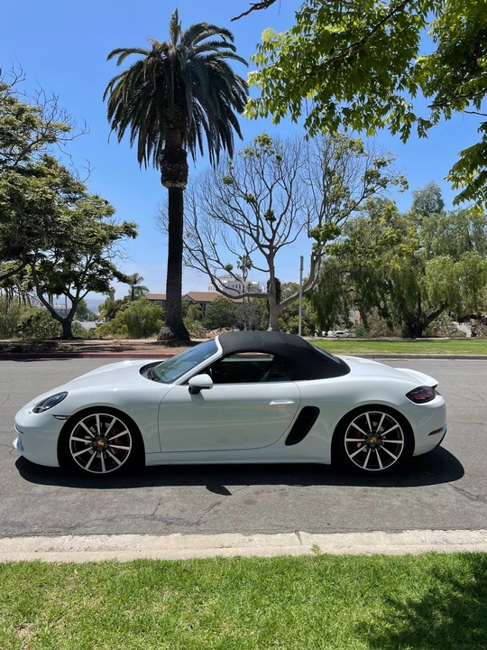 2017 Porsche 718 Boxster S - Image 3 of 8