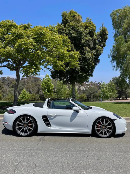 2017 Porsche 718 Boxster S - Image 7 of 8