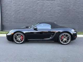 2017 Porsche 718 Boxster S - Image 2 of 4