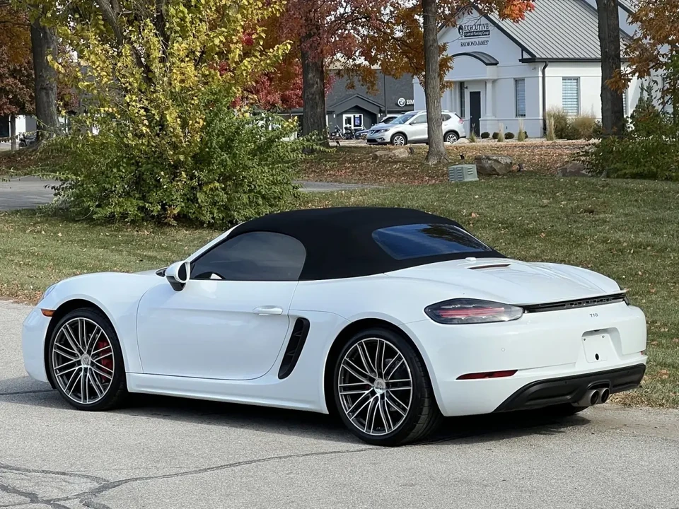 2017 Porsche 718 Boxster S - Image 3 of 7