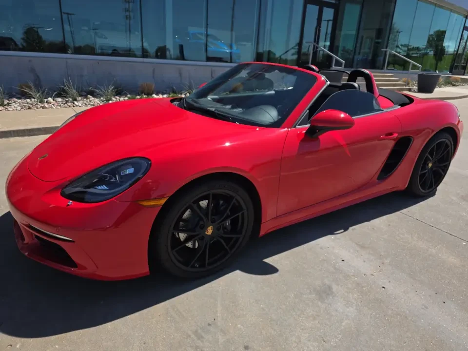 2017 Porsche 718 Boxster S - Image 8 of 8