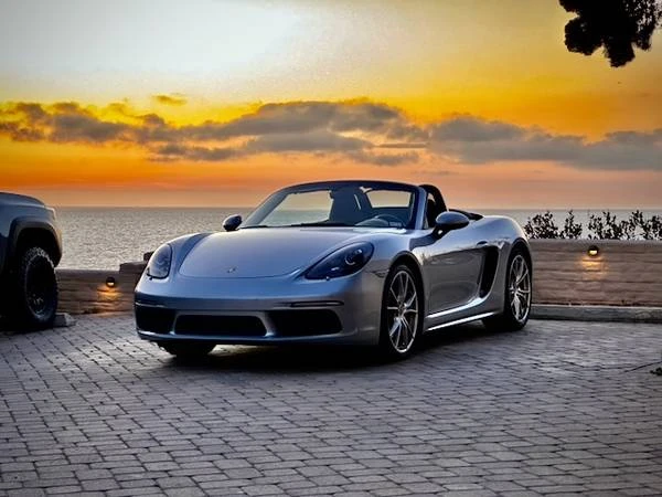 2017 Porsche 718 Boxster S - Image 5 of 19