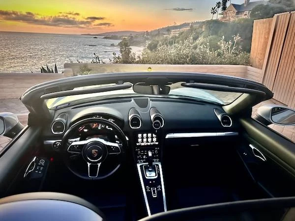 2017 Porsche 718 Boxster S - Image 15 of 19