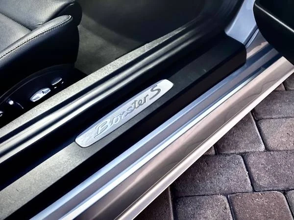 2017 Porsche 718 Boxster S - Image 14 of 19