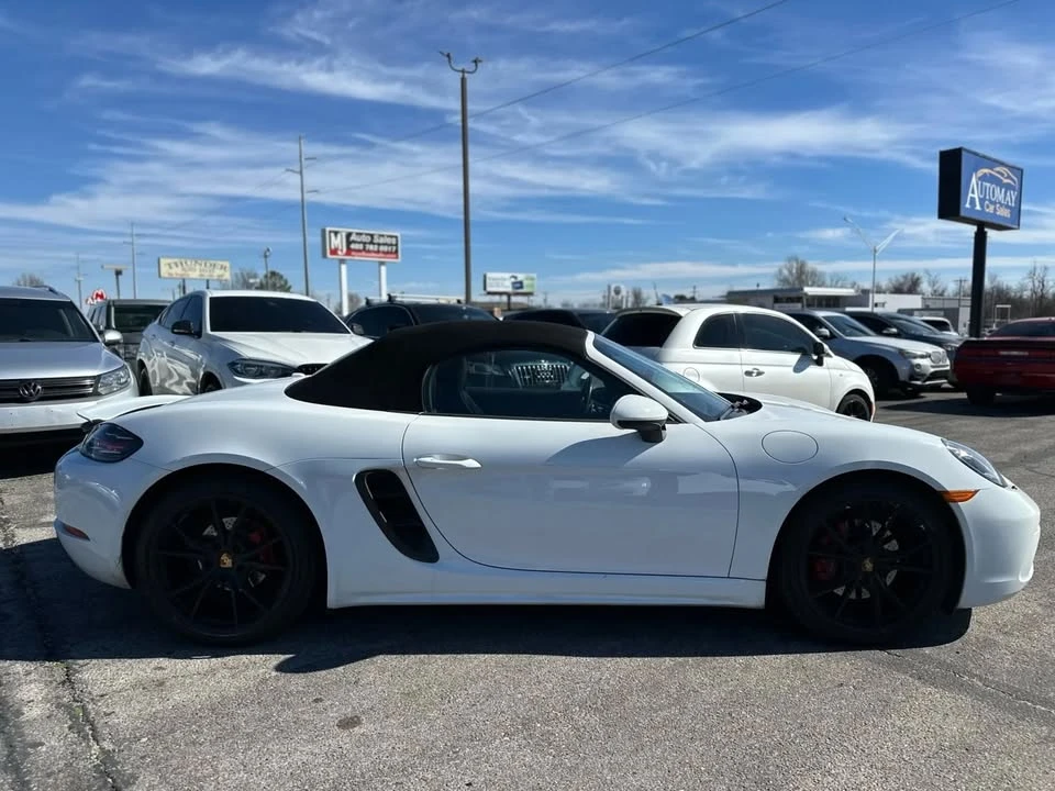 2017 Porsche 718 Boxster S - Image 8 of 20