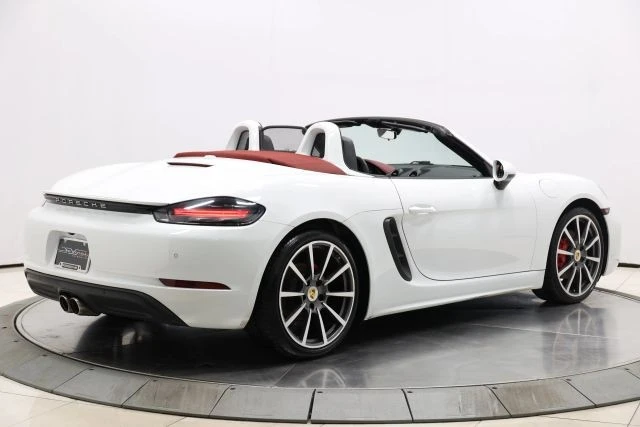 2017 Porsche 718 Boxster S - Image 4 of 12