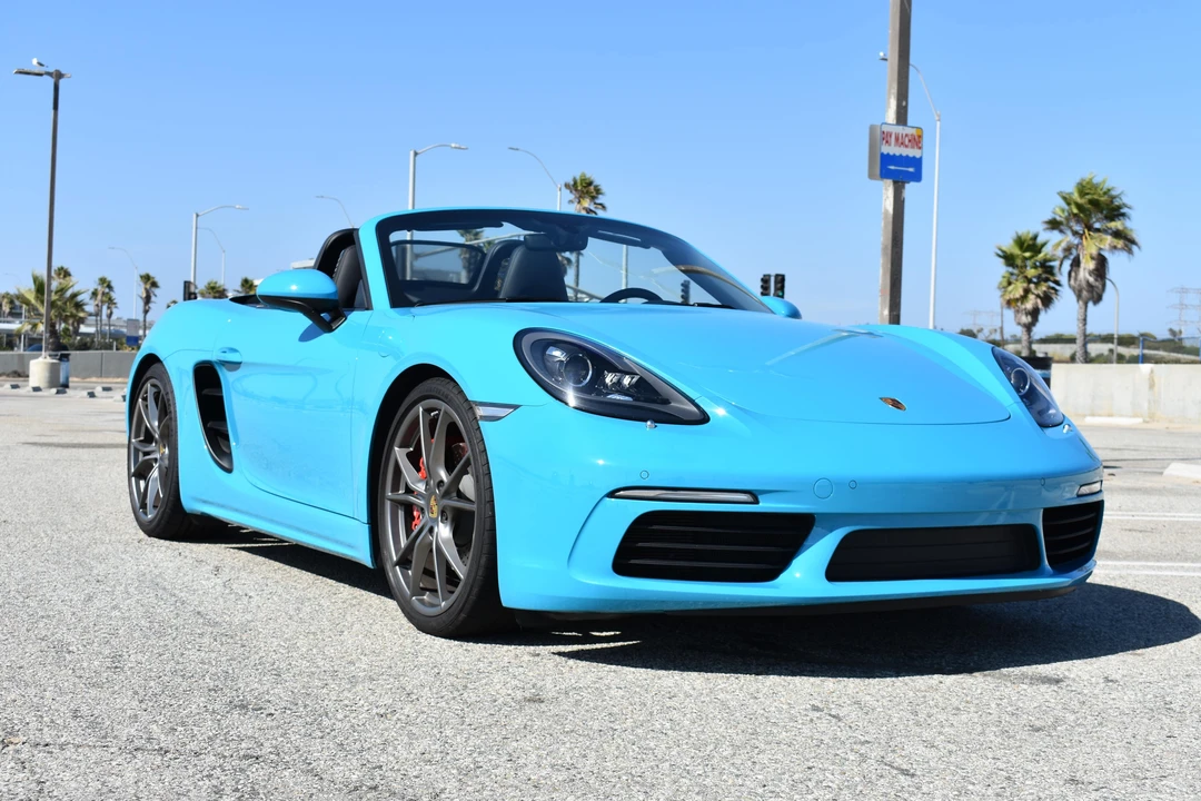 2017 Porsche 718 Boxster S - Image 16 of 31