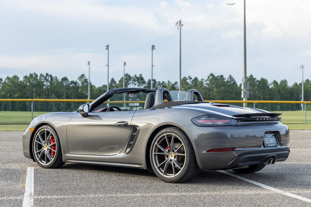 2017 Porsche 718 Boxster S - Image 8 of 31