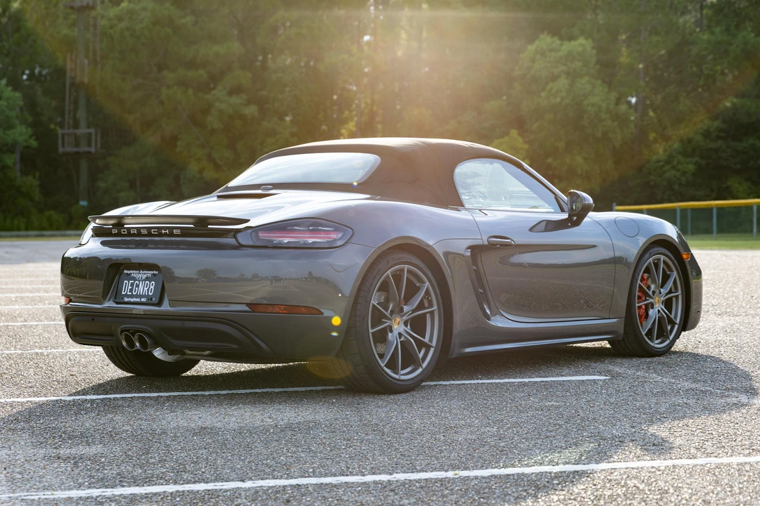 2017 Porsche 718 Boxster S - Image 17 of 31