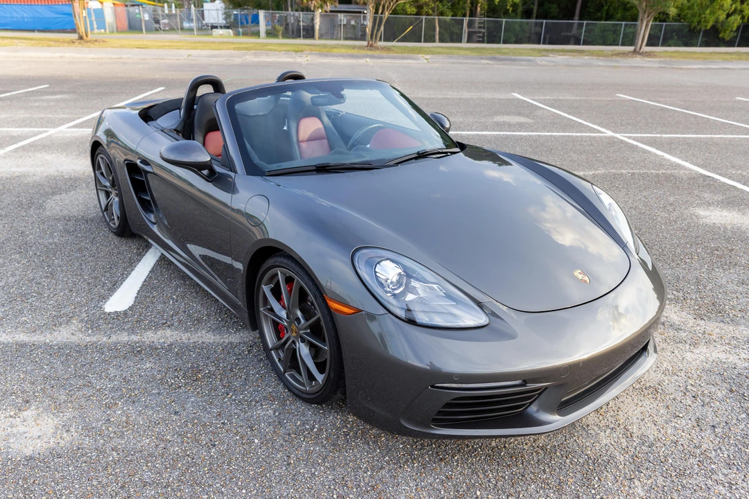2017 Porsche 718 Boxster S - Image 11 of 31